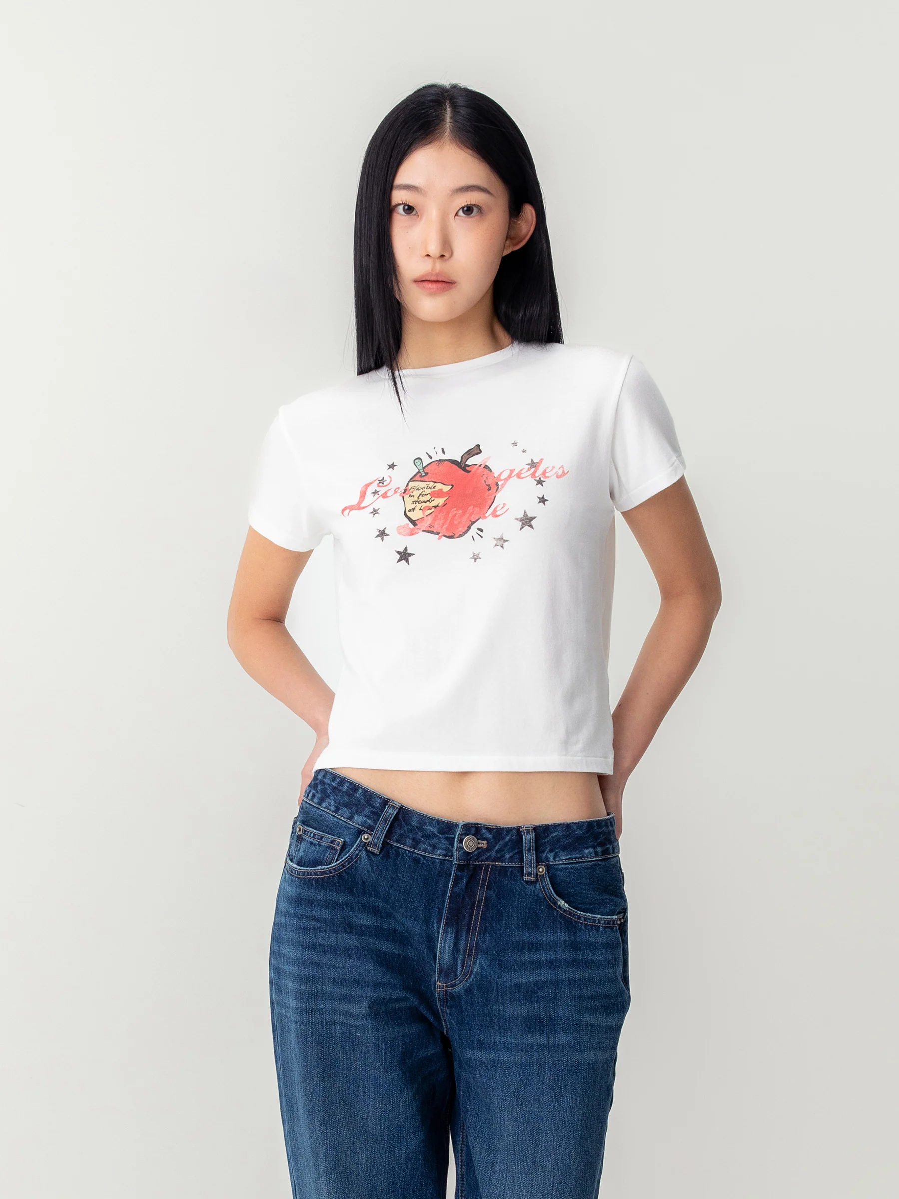 APPLE GRAPHIC TEE - Image 4