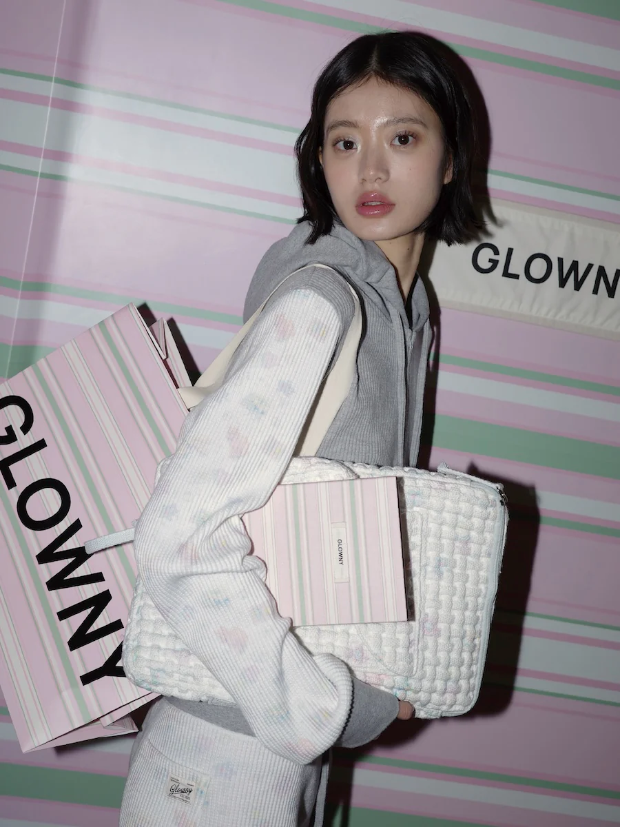 DREAMY COTTON TILE LAPTOP POUCH - Image 7