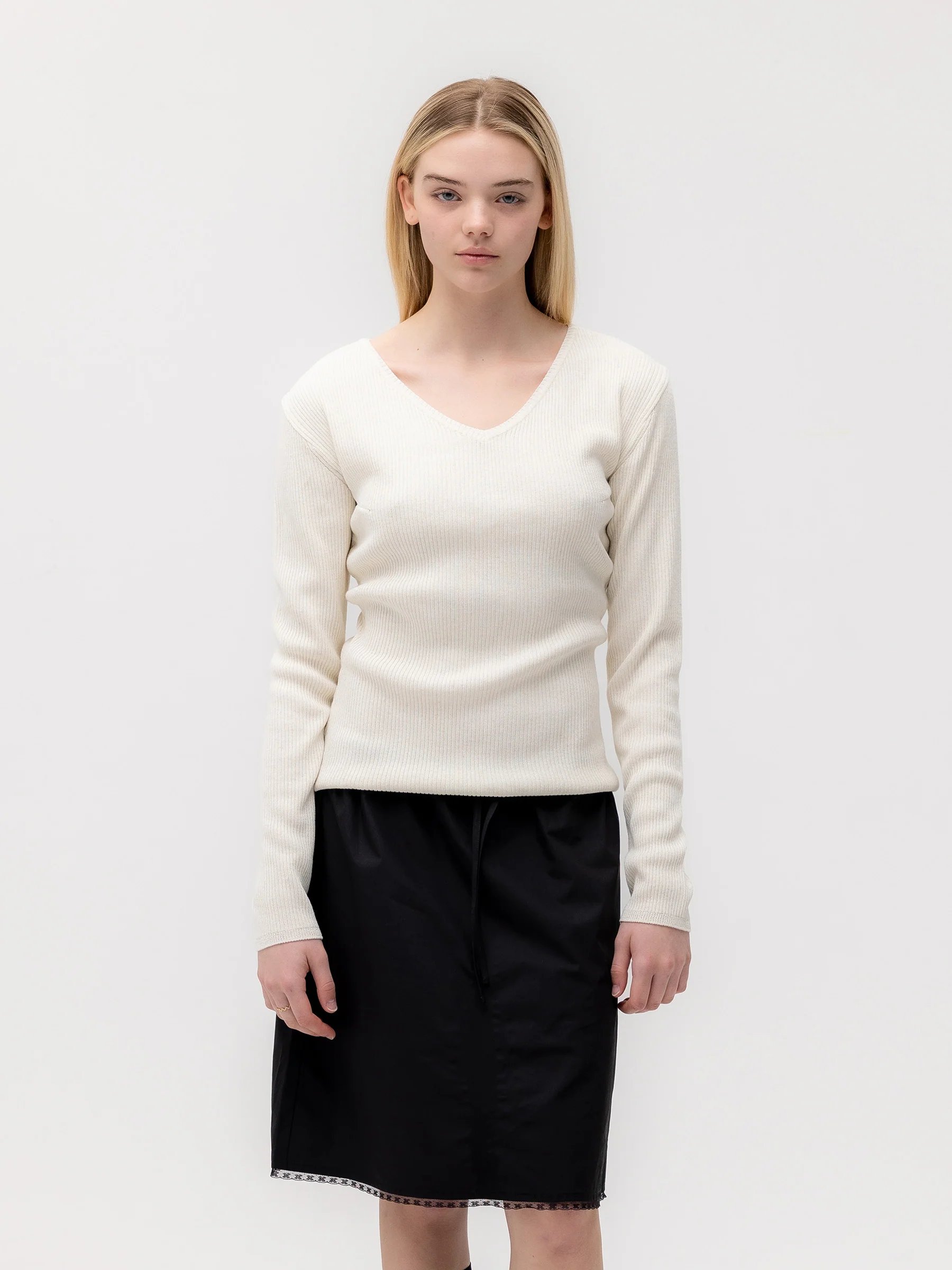 G CLASSIC RIB V-NECK KNIT - Image 4