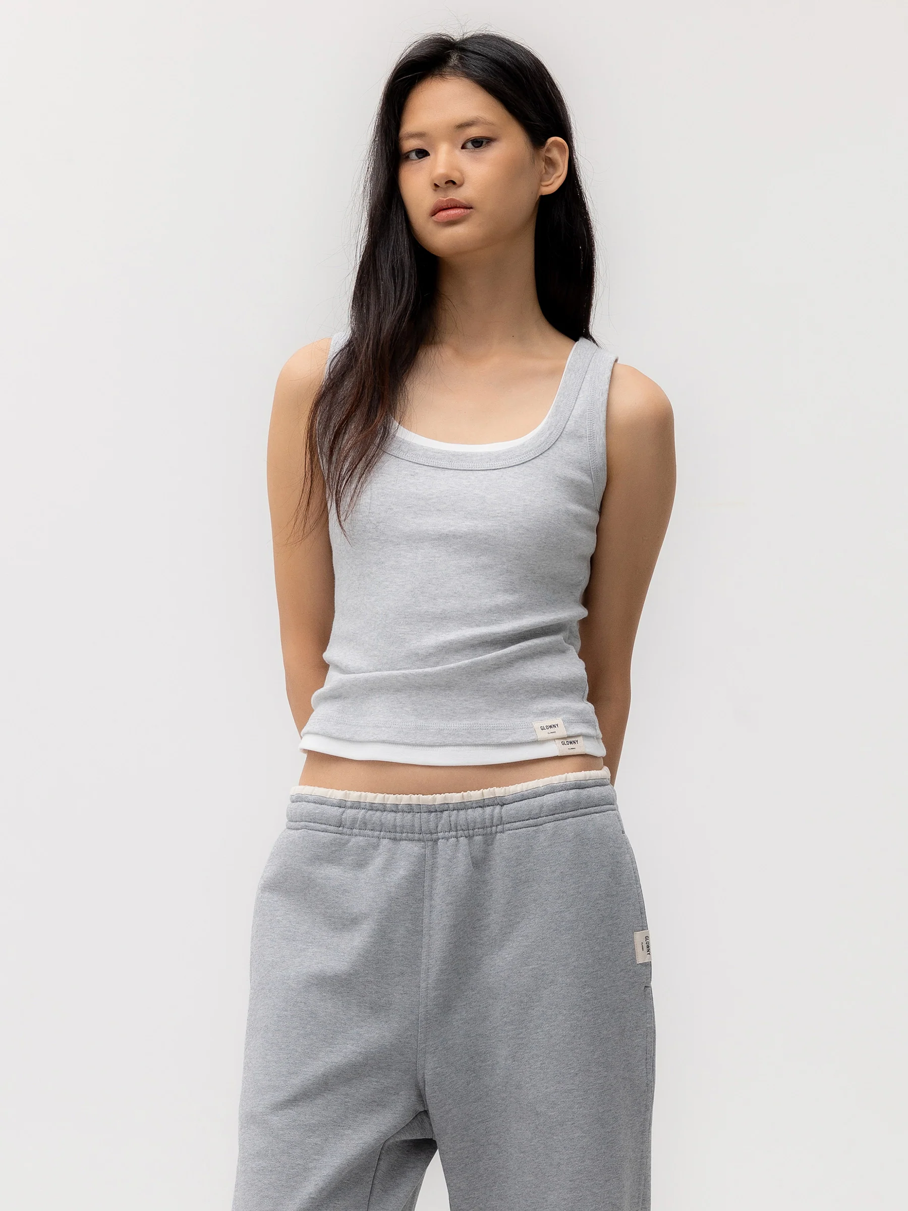 G CLASSIC SCOOP NECK SLEEVELESS - Image 15