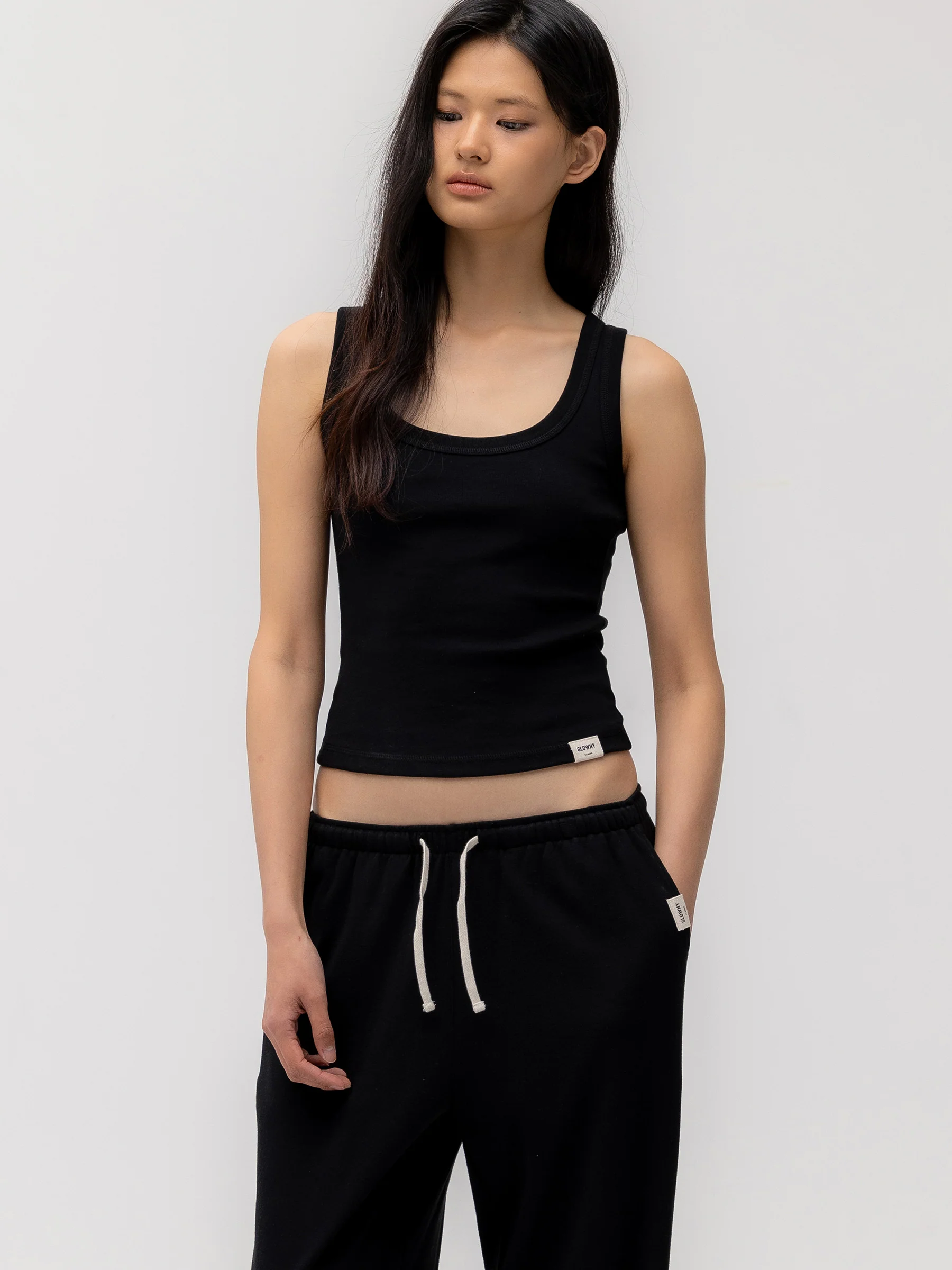 G CLASSIC SCOOP NECK SLEEVELESS - Image 24