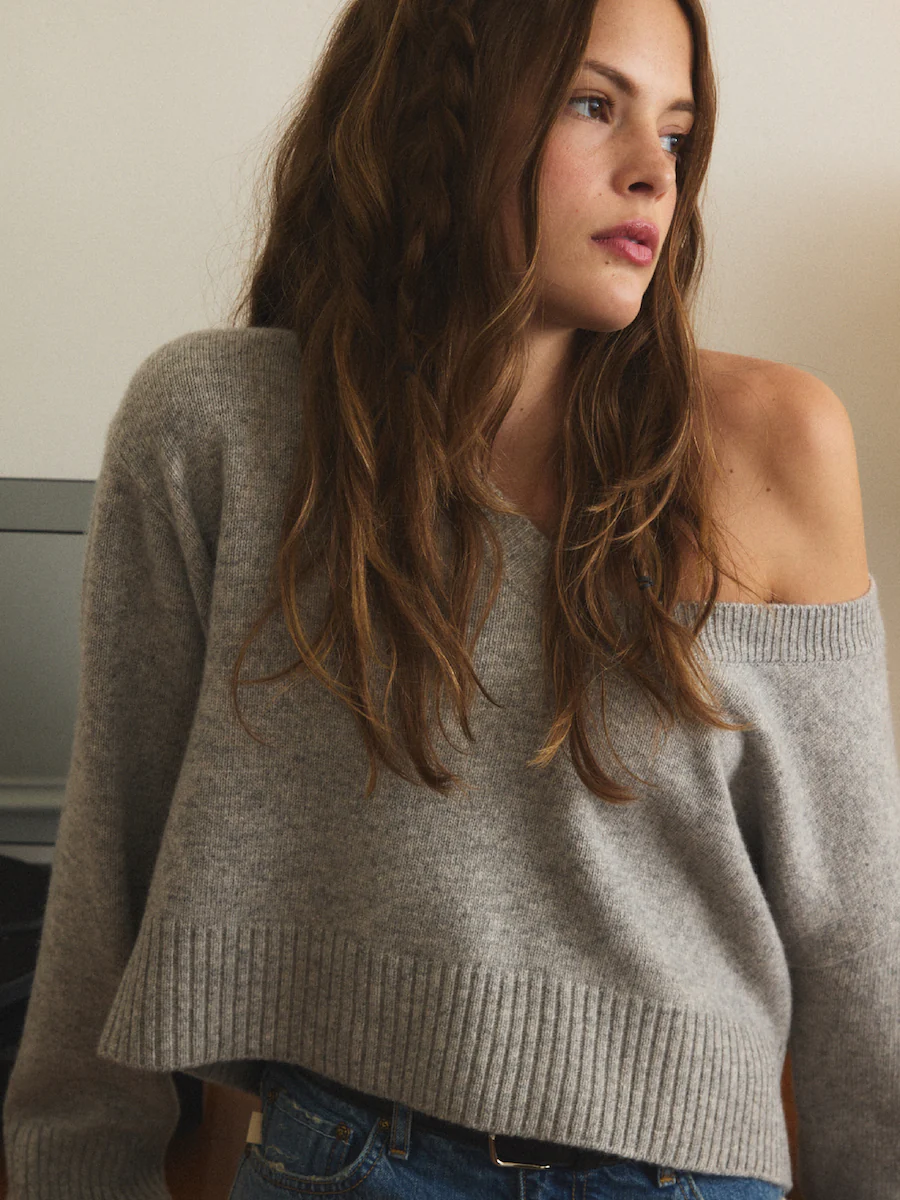 G CLASSIC V-NECK KNIT PULLOVER - Image 5