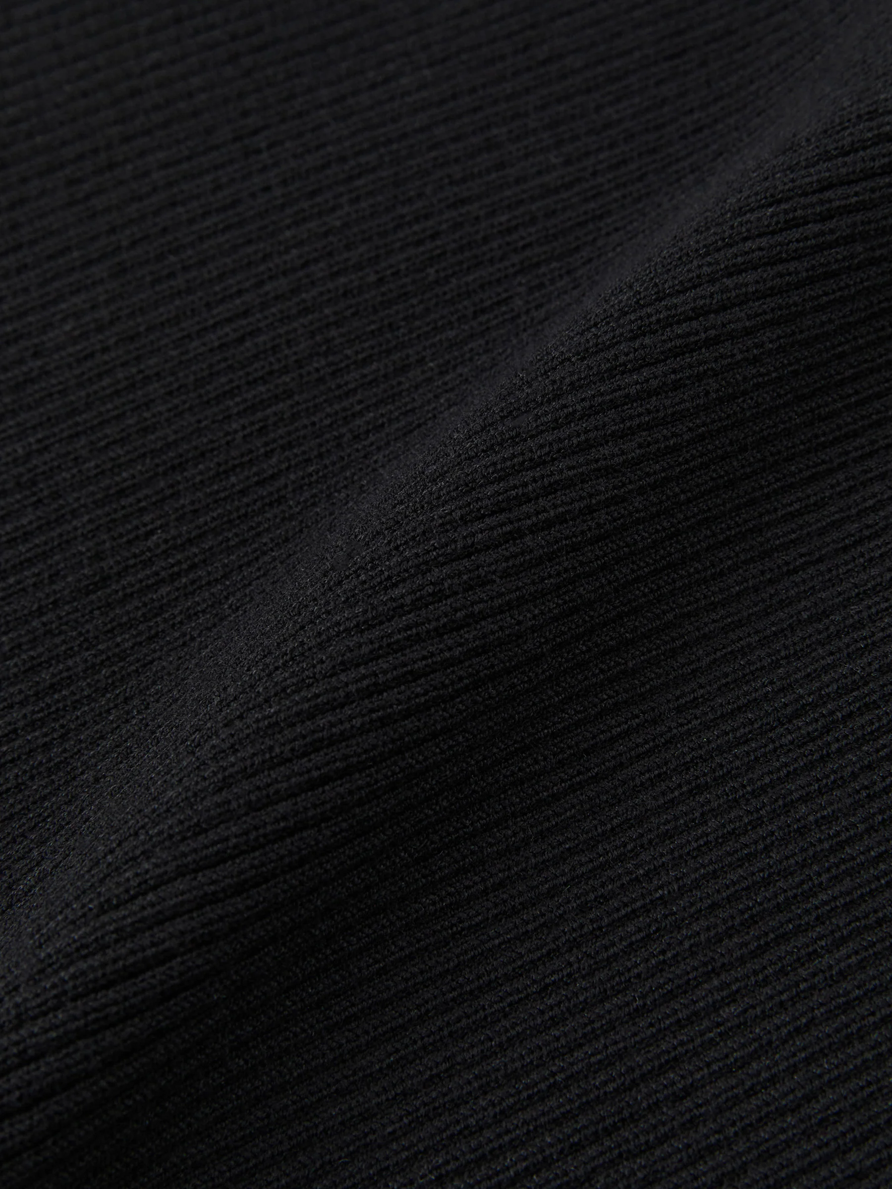 G KNIT REST SHORTS - Image 15