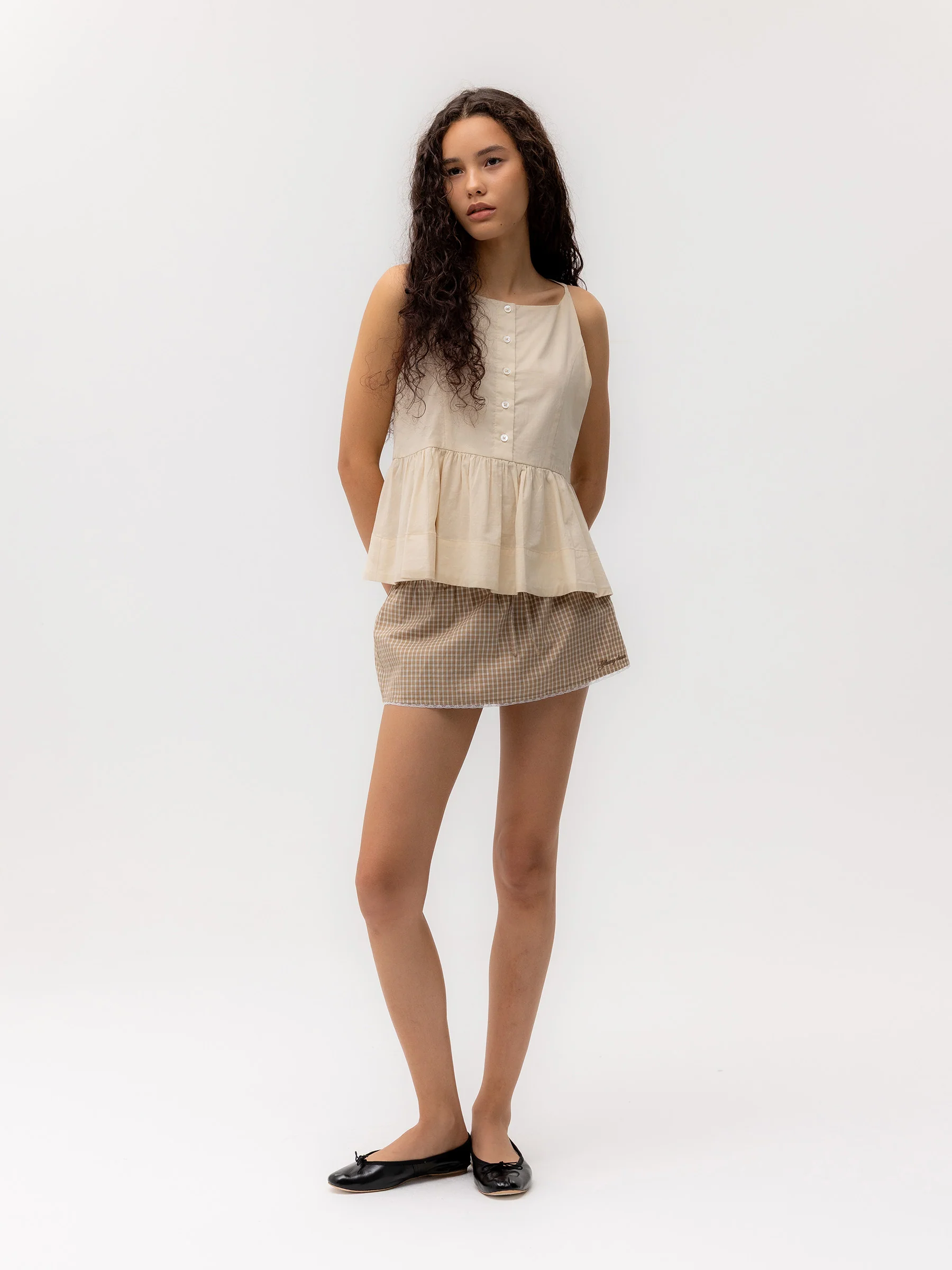 G RUFFLED BUTTON BLOUSE - Image 13
