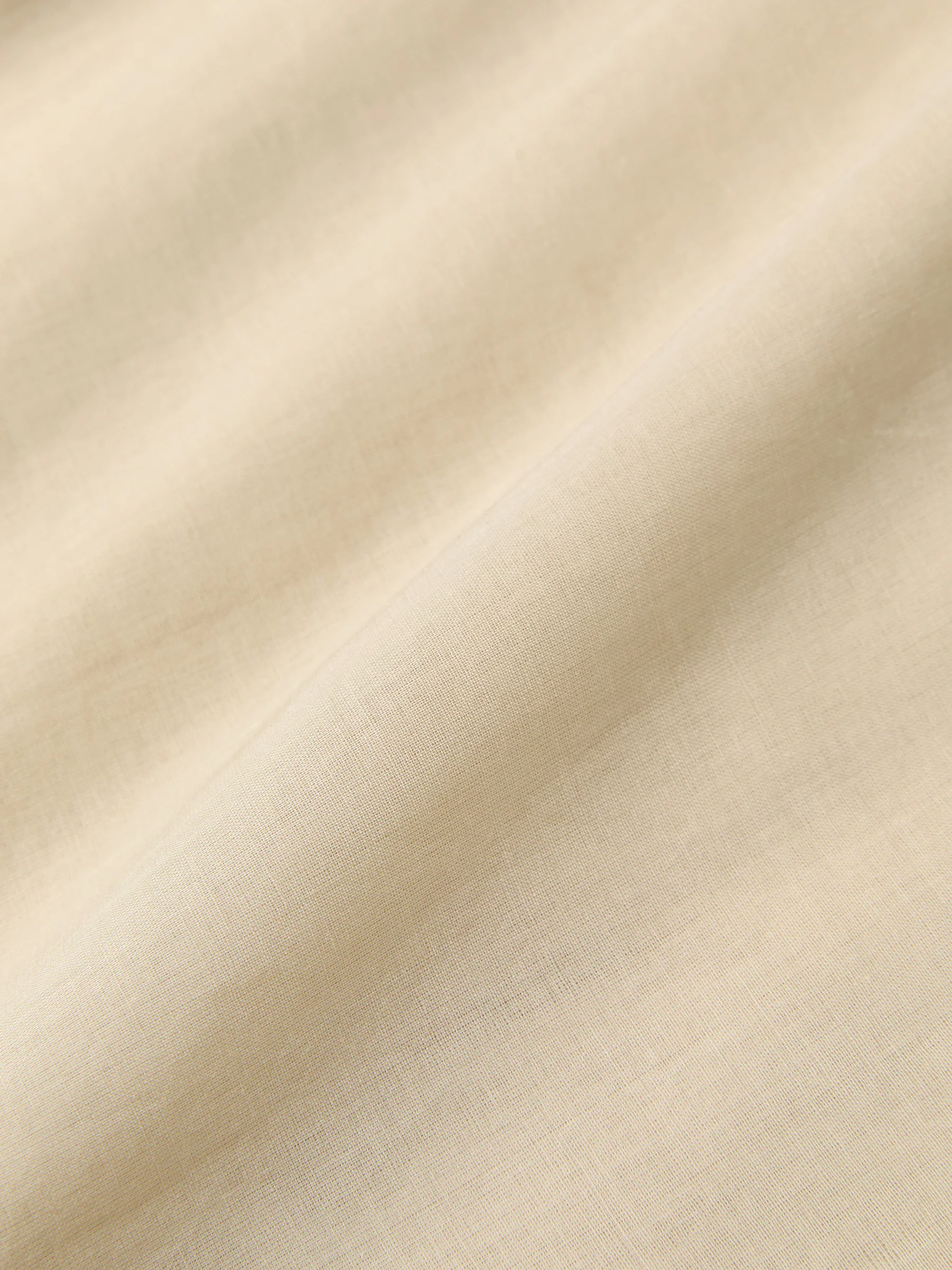 G RUFFLED BUTTON BLOUSE - Image 19