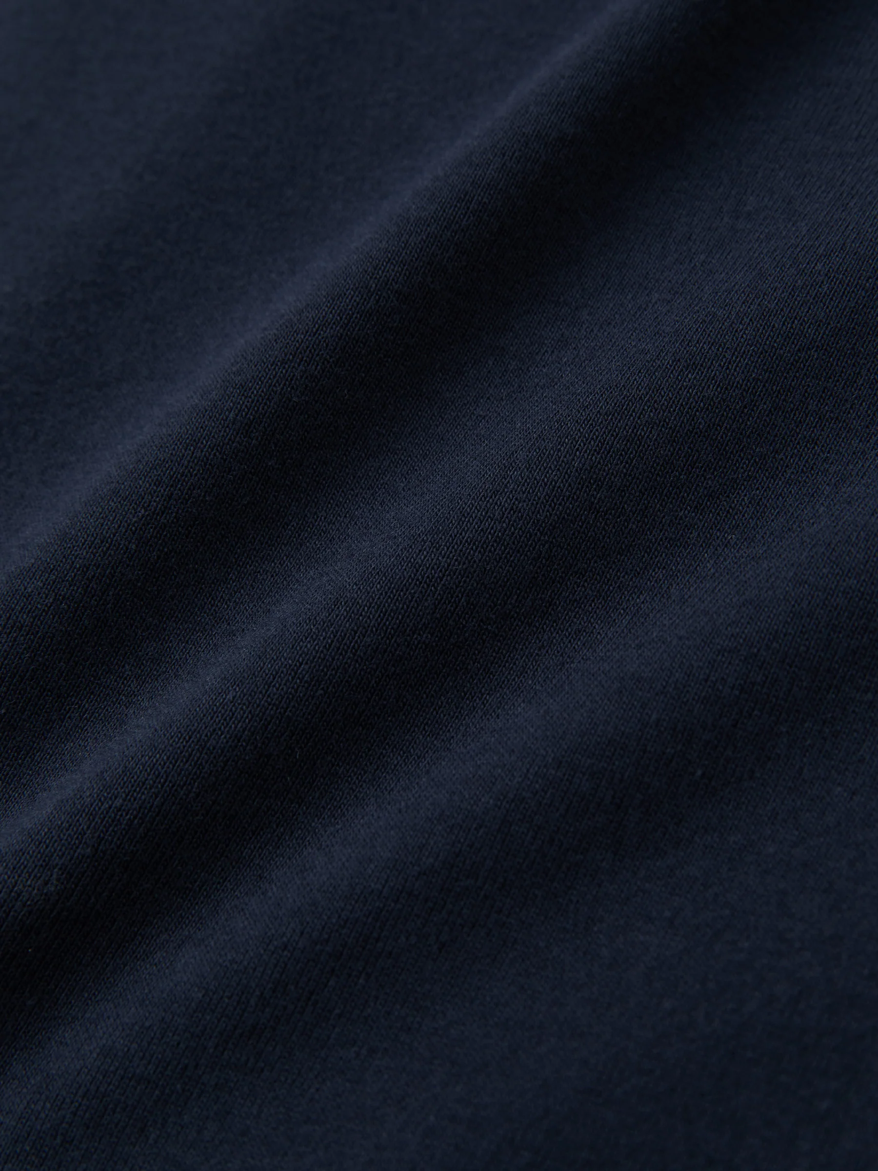 G SLIT SLEEVELESS TOP - Image 10