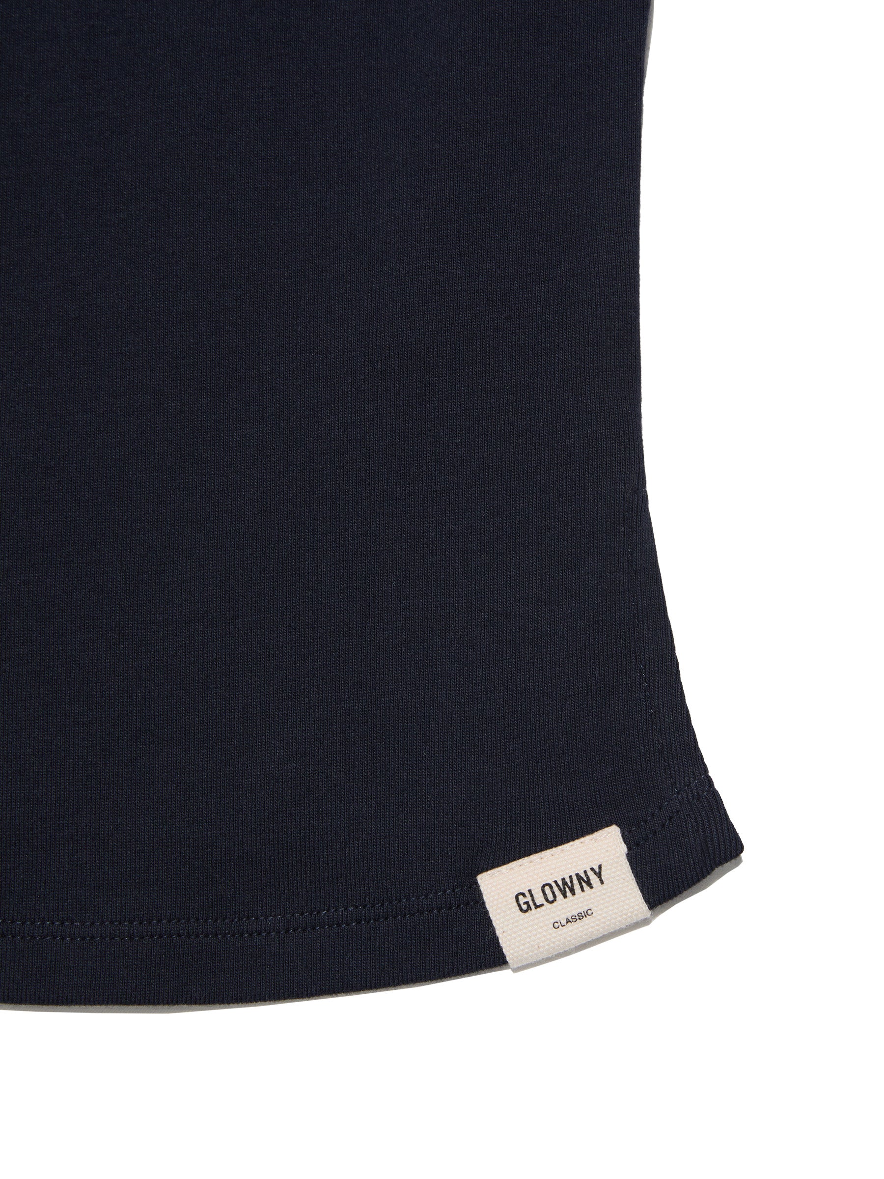 G SLIT SLEEVELESS TOP - Image 9