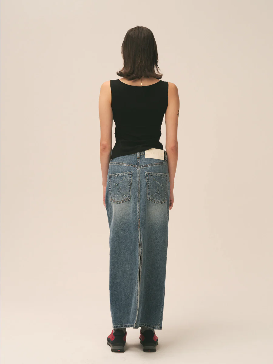 HILL SLIT SLEEVELESS TOP - Image 4
