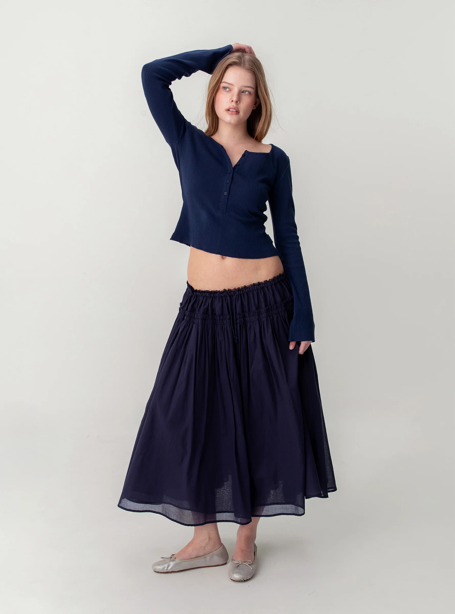 HONEY EYELET BUTTON LONG SLEEVE - Image 10