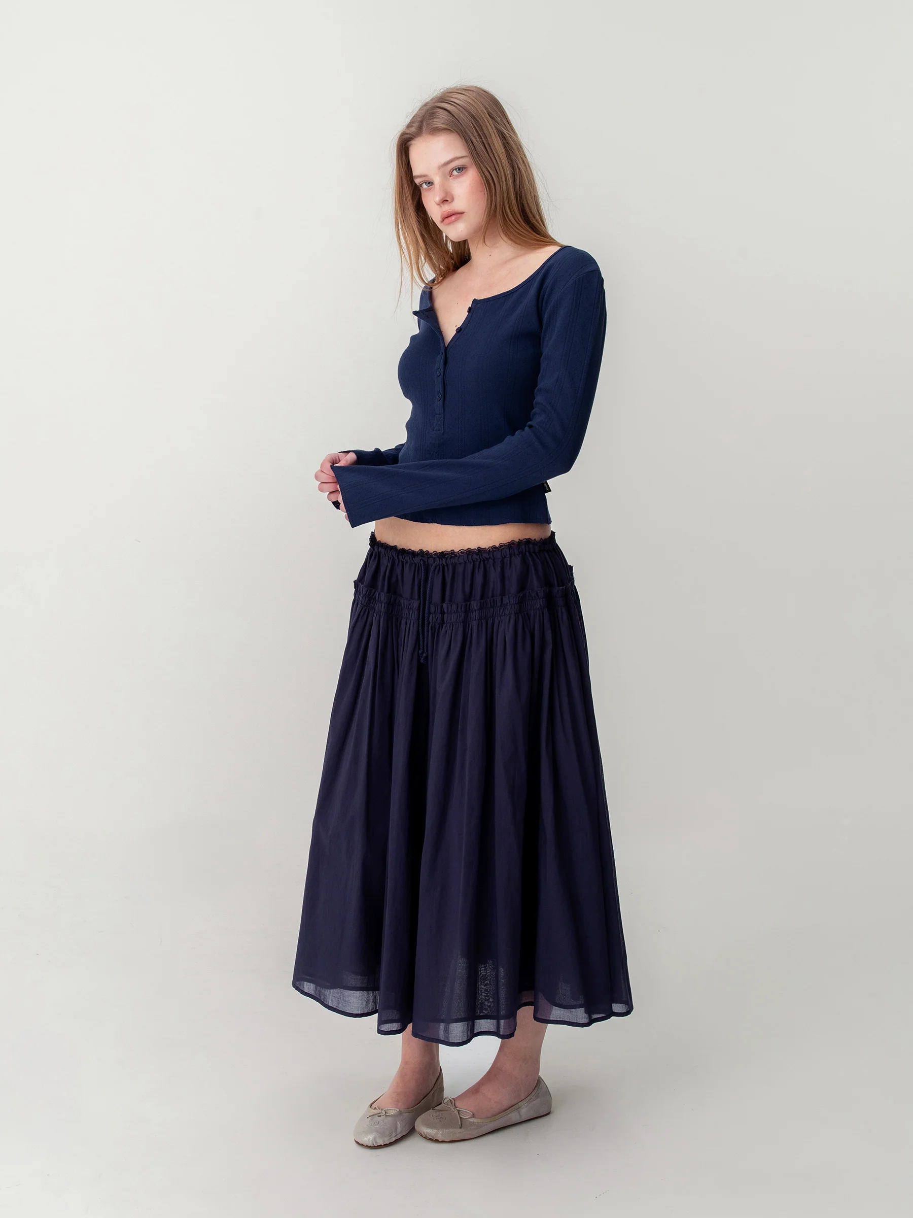 HONEY EYELET BUTTON LONG SLEEVE - Image 9