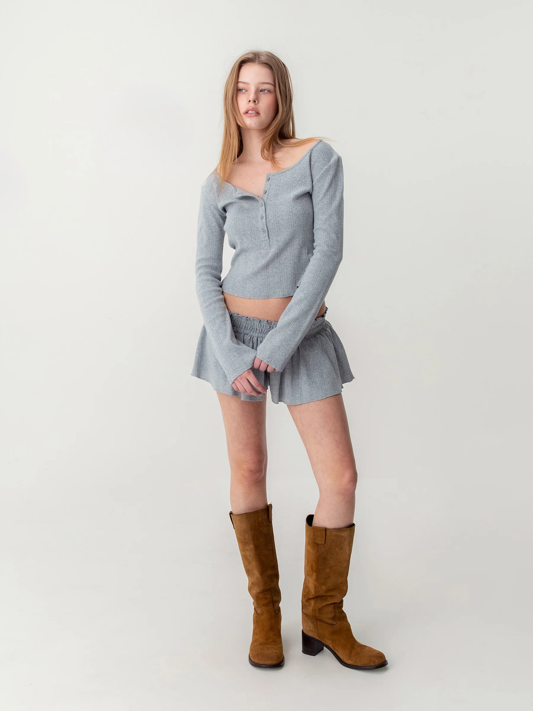HONEY EYELET SHORTS - Image 9