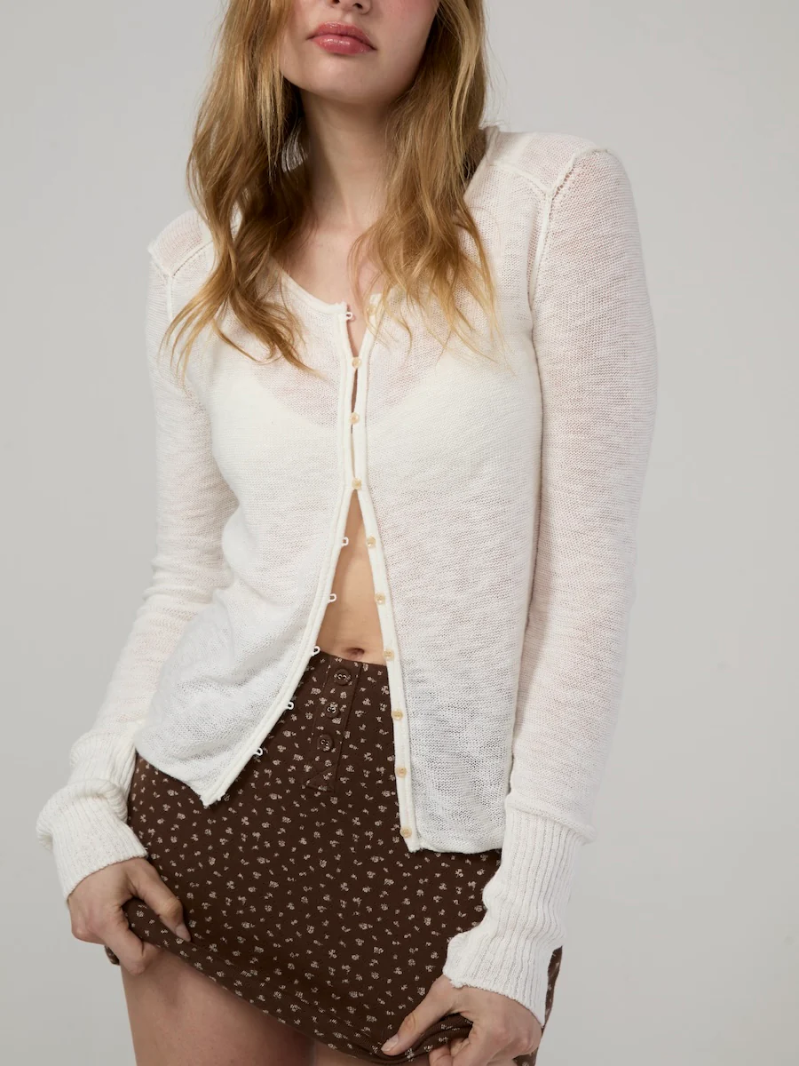 HOUSE BUTTON CARDIGAN - Image 30
