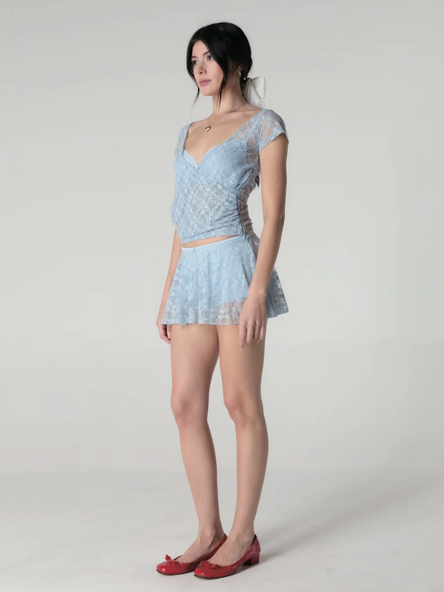 LUSH SWIRL LACE TEE - Image 4