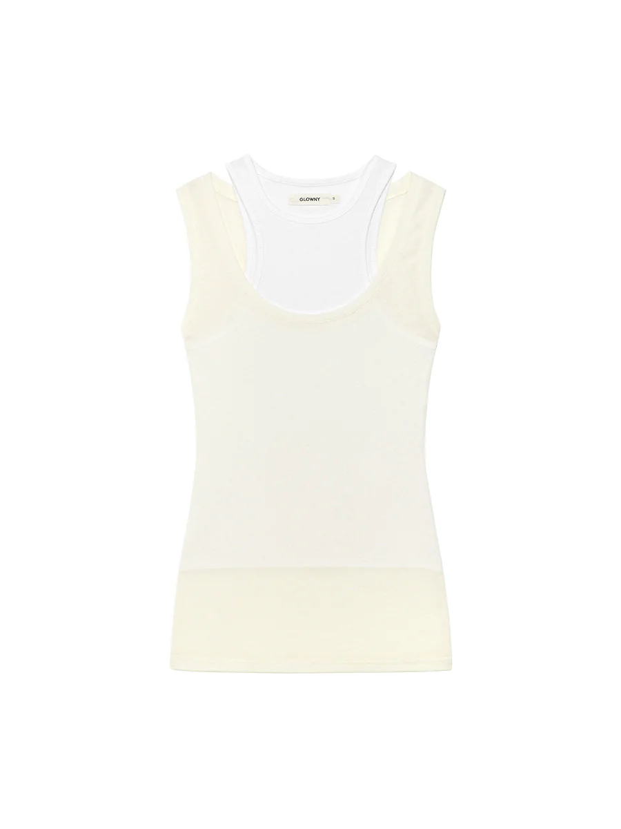 SOFT LAYERED SCOOP TOP