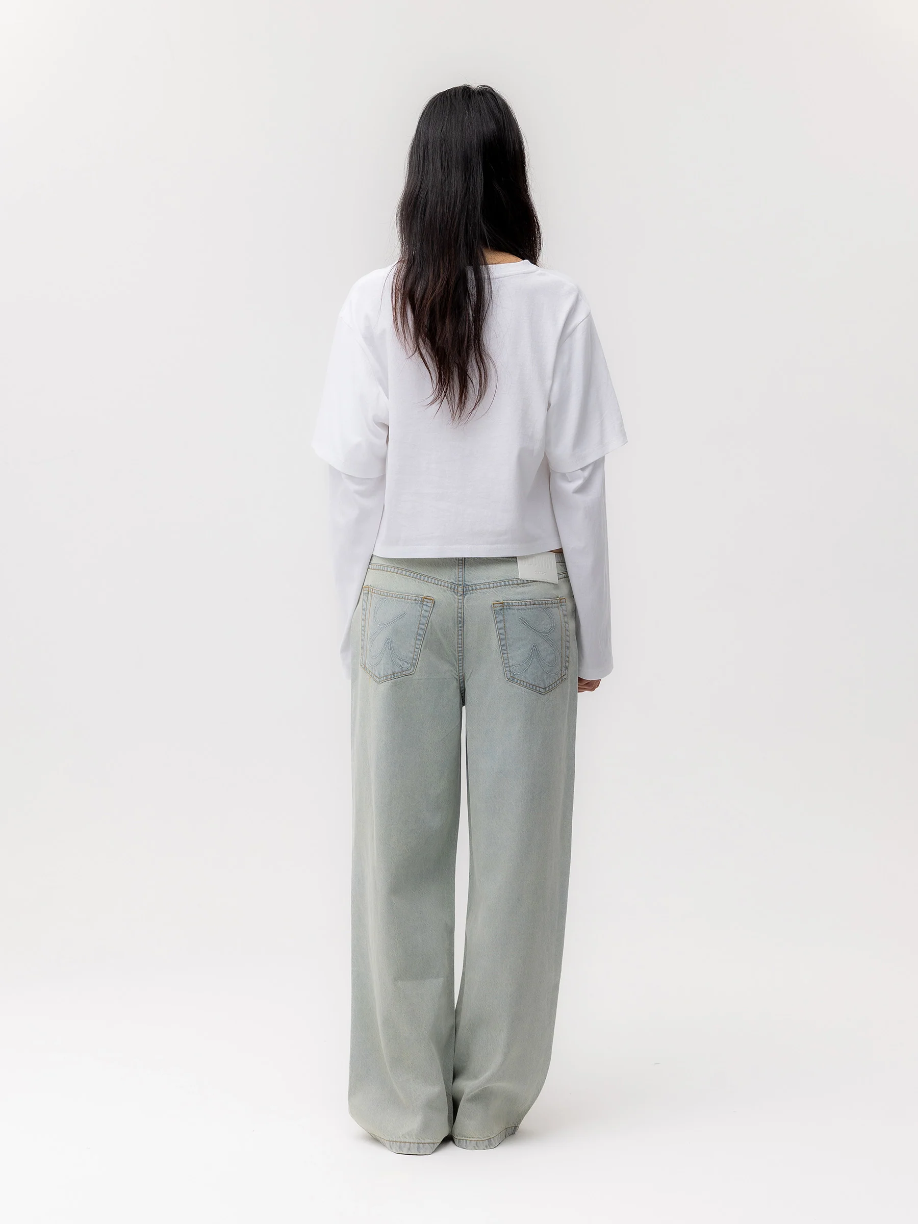 THE SAVANNA JEANS - Image 12